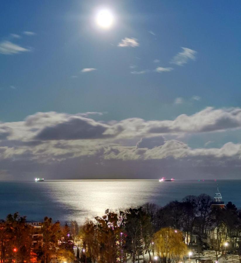 Przy Plaży Z Widokiem Na Morze